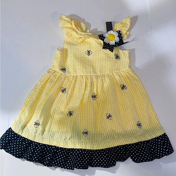 Yellow and Black Kids Dress with Bee Pattern - Picture 2 of 4